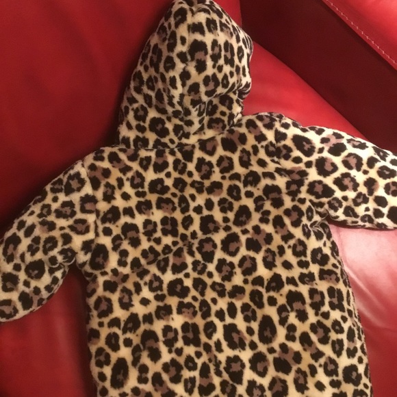 Juicy Couture baby girl leopard print hooded bunting snowsuit pink trim 6-9 mo - Picture 6 of 11